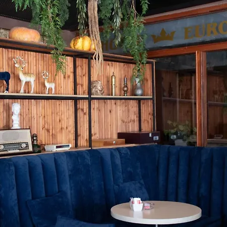 Euro Hotel *